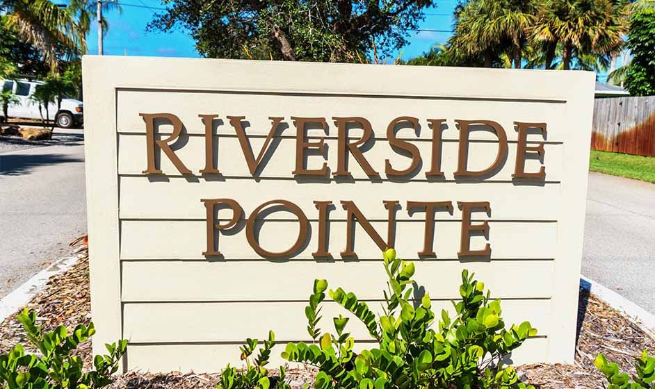 Riverside Pointe